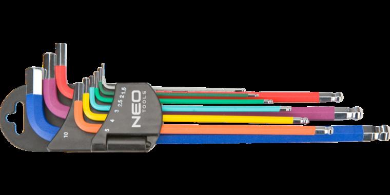 Inbusset, Neo, Gekleurd